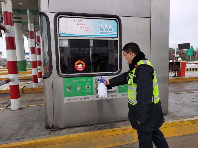 1581505354776895.jpg 我身邊的共產黨員 蚌埠處姜濤.jpg