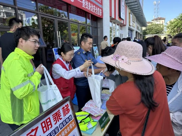 1750158800585437.jpg 18.jpg